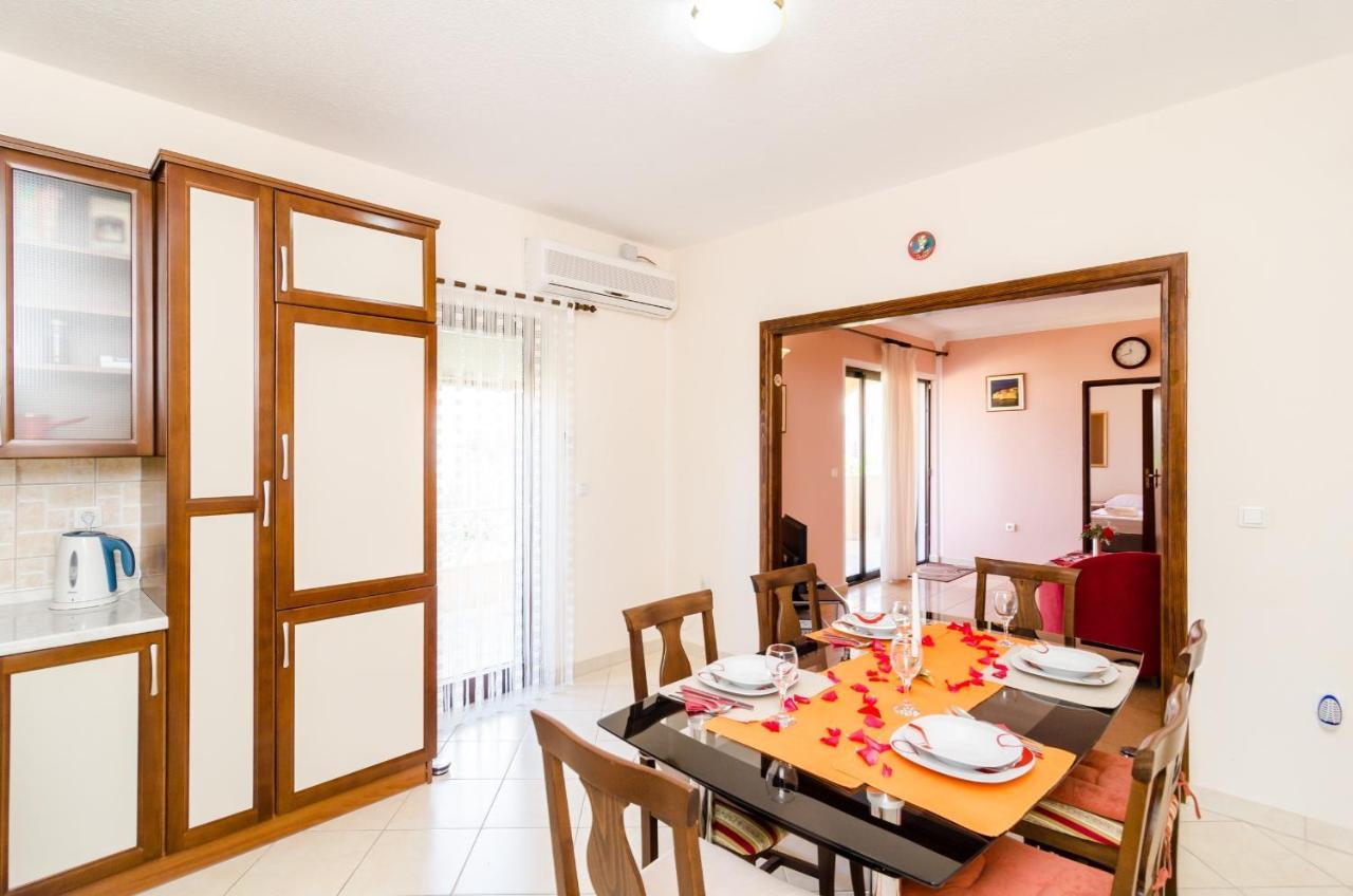 קאבטאט Guesthouse Somnium מראה חיצוני תמונה