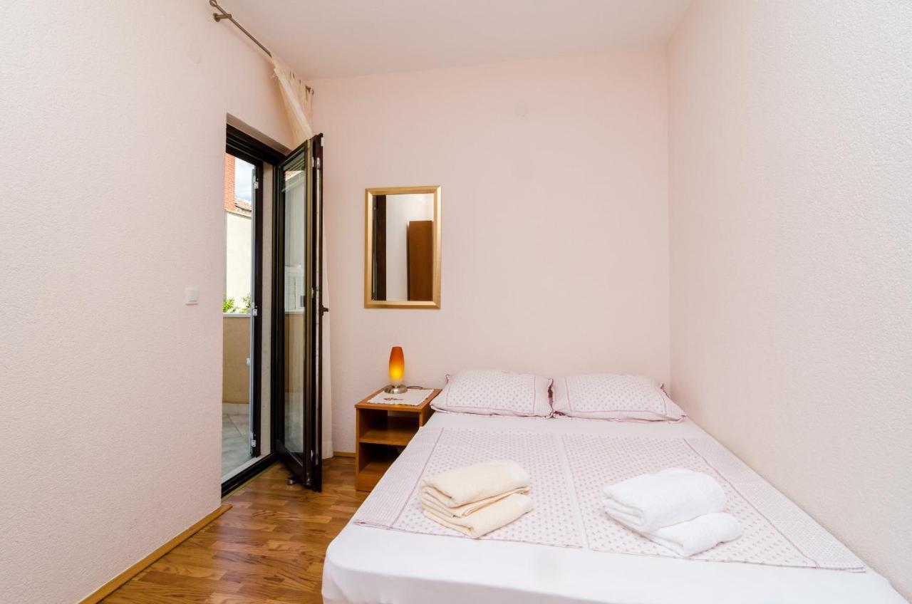 קאבטאט Guesthouse Somnium מראה חיצוני תמונה
